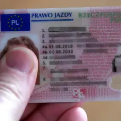 Prawo jazdy na 15 lat: co robić po uzyskaniu dokumentu i wymianie?