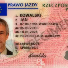 Ile kosztuje prawo jazdy? Zaskakujące wydatki, które musisz znać!
