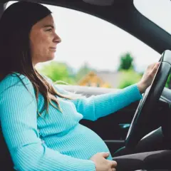 Kto nie musi zapinać pasów bezpieczeństwa? Wyjątki, które możesz znać.