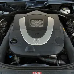 Mercedes W221 jaki silnik wybrać? Kluczowe informacje i porady