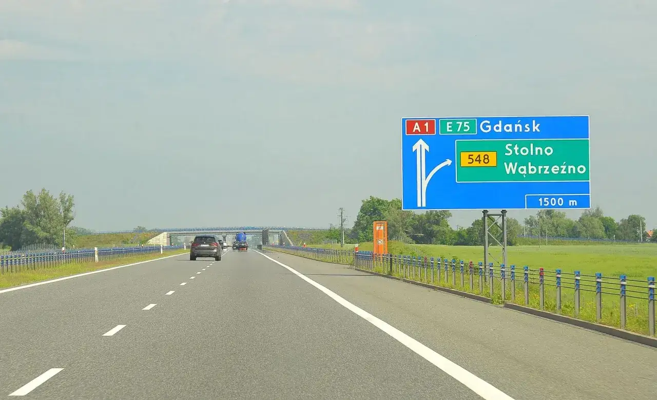 Zdjęcie Ile kosztuje wjazd na autostradę A1? Zaskakujące szczegóły opłat!