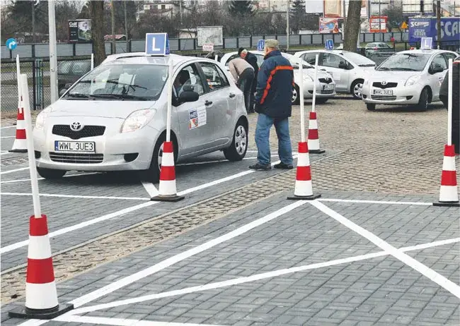 Zdjęcie Czy można odwołać egzamin na prawo jazdy? Zasady i terminy rezygnacji