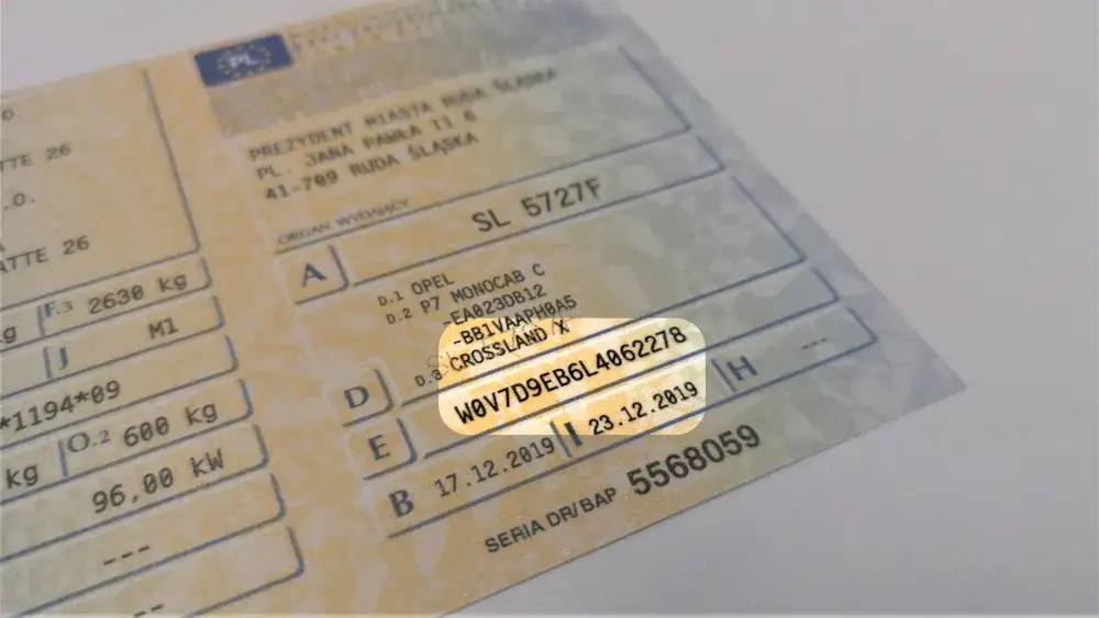 Zdjęcie Gdzie jest nr silnika w dowodzie rejestracyjnym? Oto, co musisz wiedzieć